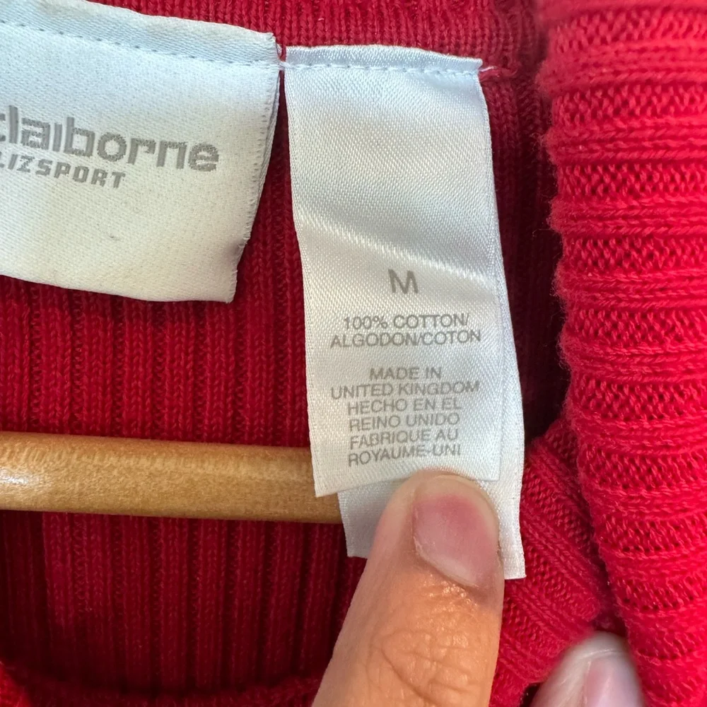 VTG Liz Claiborne Women’s M Red Turtleneck Sweater Essential Holiday Comfort - Picture 5 of 9